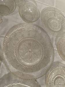 lot 264 image: Lot of Clear Depression Glass