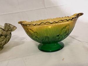 lot 267 image: Red Wing Bowl & Retro Serving Dishes