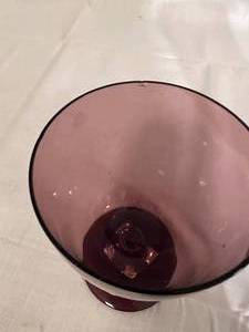 lot 271 image: Newport Purple Dishes