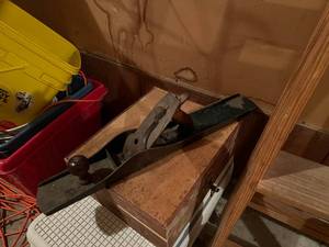 lot 286 image: Coolers, Drill, Planer & Big Mouth Billy Bass
