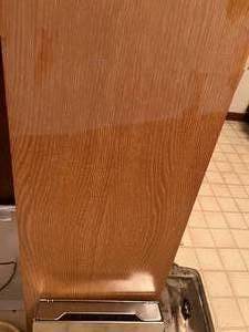 lot 299 image: Kitchen Table