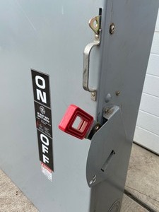 GE Heavy Duty Switch Panel