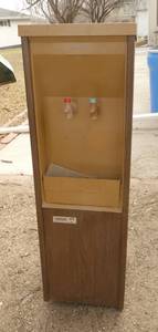 Older Drinking water cooler - needs new wiring