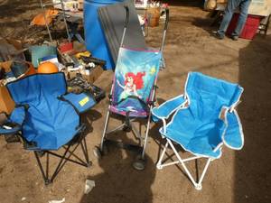 2 camping chairs and a little Mermaid stroller