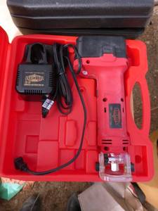 Rotary tool, new, just needs charge