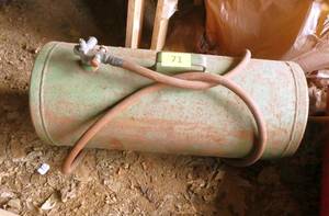 Portable air tank