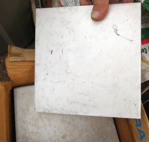 Lot of 8x8 white ceramic tile, approx 25 pieces