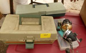 Fishing lot - 2 tackle boxes, 2 reels and a worm box