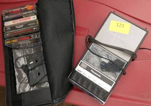Cassette player and cassettes