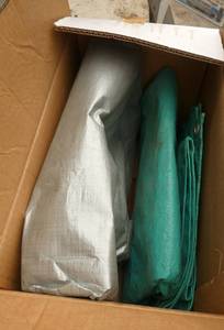 2 tarps