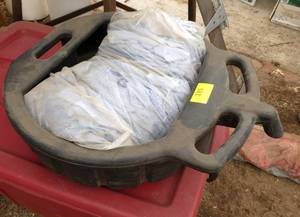Bigger Oil pan full of clean shop rags