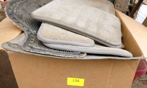 Lot of floor mats, mud flaps
