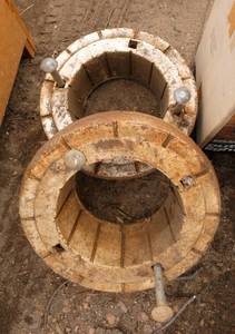 Set of wheel weights for a lawn tractor