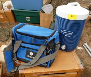 Rubbermaid drink cooler and soft side backpack cooler