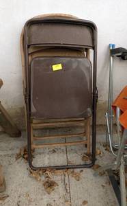 3 folding chairs