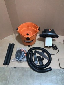 RIDGID 12 Gal. 5.0-Peak HP NXT WetDry Shop Vacuum with Filter, Hose and Accessories. See Pictures