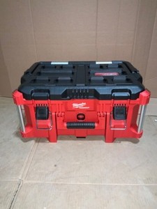 Milwaukee PACKOUT 22 in. Large Portable Tool Box Fits Modular Storage System. See Pictures