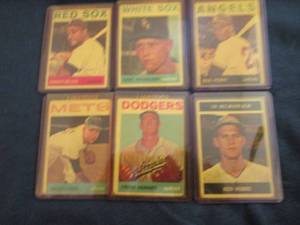 lot 5 image: 5. 1964 Topps Baseball Cards...