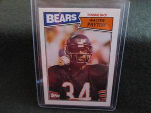 lot 24 image: 24. 1987 Topps Walter Payton Card...