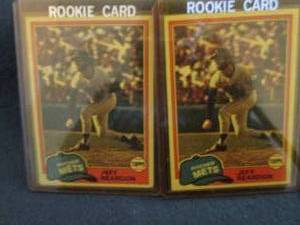 lot 122 image: 122. 2 1981 Topps Jeff Reardon Rook...