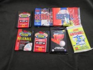 lot 165 image: 165. 6 Baseball Card Packs...