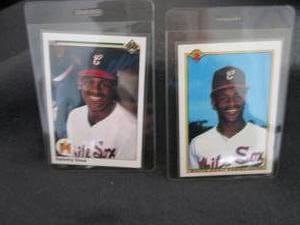 lot 189 image: 189. 2 Sammy Sosa Rookie Cards...