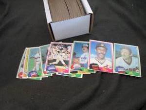 lot 192 image: 192. Box of 1981 Topps Baseball Car...