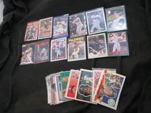 lot 195 image: 195. 40 Baseball Star Cards...