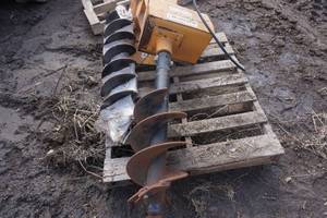 McMillen Brand Universal Bobcat Skid Loader Skid Steer Hydraulic Auger Attachment With 2 Bits
