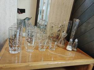 Set of Vintage Entertaining Items