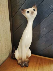 Vintage Cat Figurine