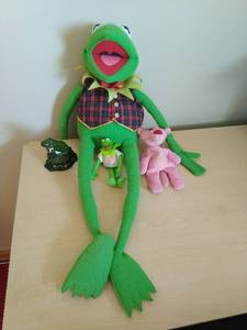 Frog Dcor And Toys