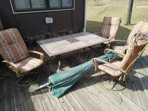 Patio Table With Four Chairs And Umbrella