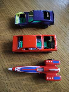 lot 93 image: Three Toy Cars