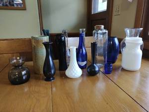lot 205 image: Collection of Vintage Vases