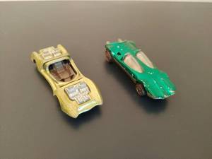 lot 2 image: Two Redline Hot Wheels