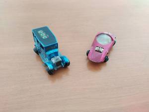 lot 36 image: Two Redline Hot Wheels