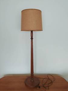 lot 43 image: Vintage Wood Floor Lamp