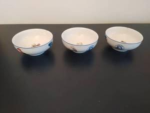 lot 62 image: Three Vintage Children Bowls marked Great Northern Railroad