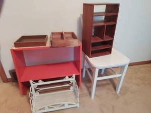 lot 119 image: Misc. Furniture Lot