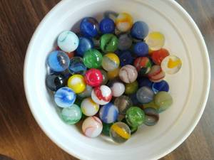 lot 125 image: Bucket of Marbles