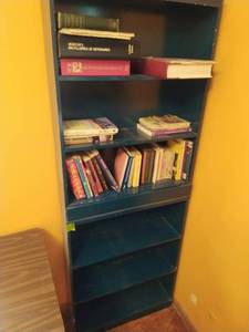 lot 139 image: 2 Book Shelves w Books