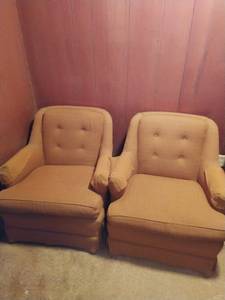 lot 142 image: 2 Vintage Gabberts Upholstered Armchairs