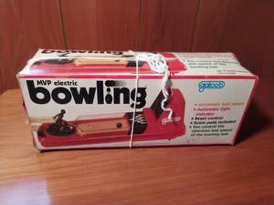lot 146 image: MPP Electric Bowling Game- Vintage
