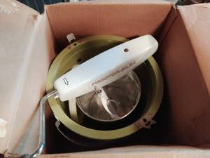 lot 168 image: Vintage Proctor-Sillex Ice Cream Maker
