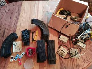lot 172 image: Slot Car Racing Set