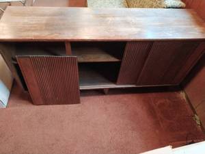 lot 178 image: Vintage Cabinet