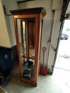 lot 196 image: Curio Cabinet