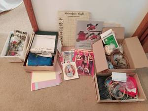 lot 224 image: Collection of Crafts & Sewing Supplies
