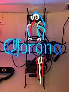 lot 16 image: Corona w Parrot Neon Sign